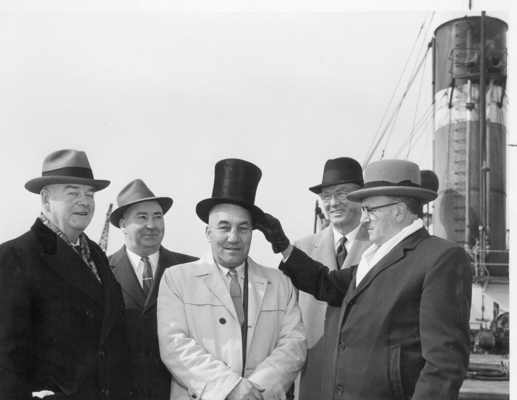 1960 image of the beaver hat ceremony