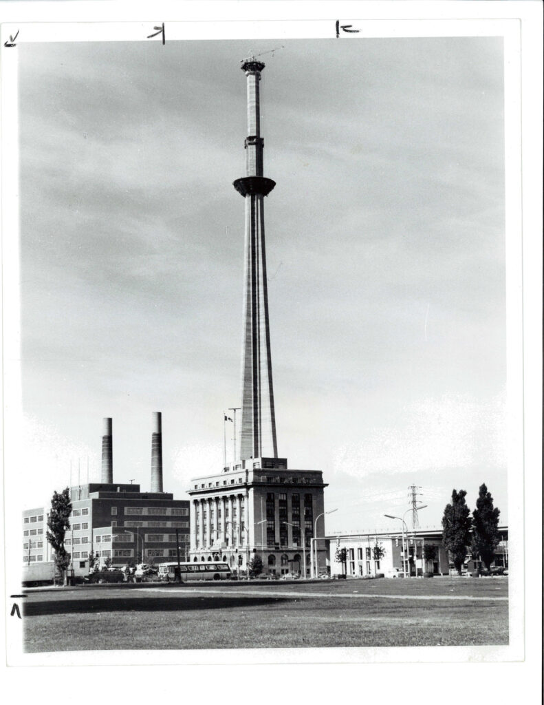 PortsToronto building with tower in background